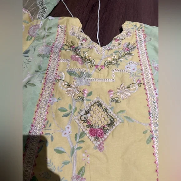 Floral Embroidered Long Sleeve Women’s Dress in Soft Yellow-Green - Picture 11 of 16